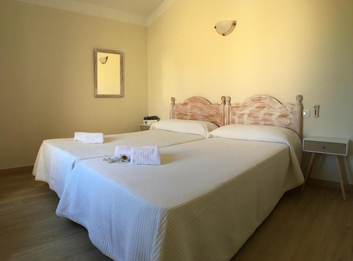 Apartamentos Surest Cala'N Blanes  Luaran gambar
